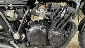 Yamaha XJ 750  (7)