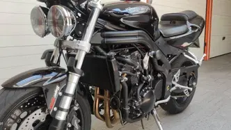 Triumph Speed Triple 955 (2002 - 04) usata