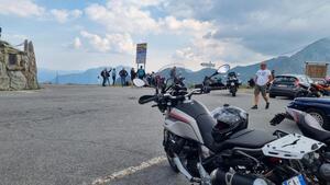 Moto Guzzi V85 TT Travel (2021 - 23) 