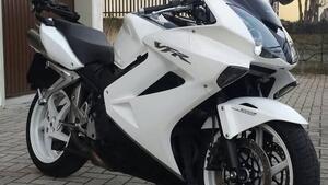 Honda VFR 800 (2006 - 13) 