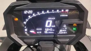 Voge Trofeo 300AC (2021 - 26)  (4)