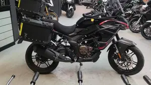 Voge Trofeo 300AC (2021 - 26)  (6)