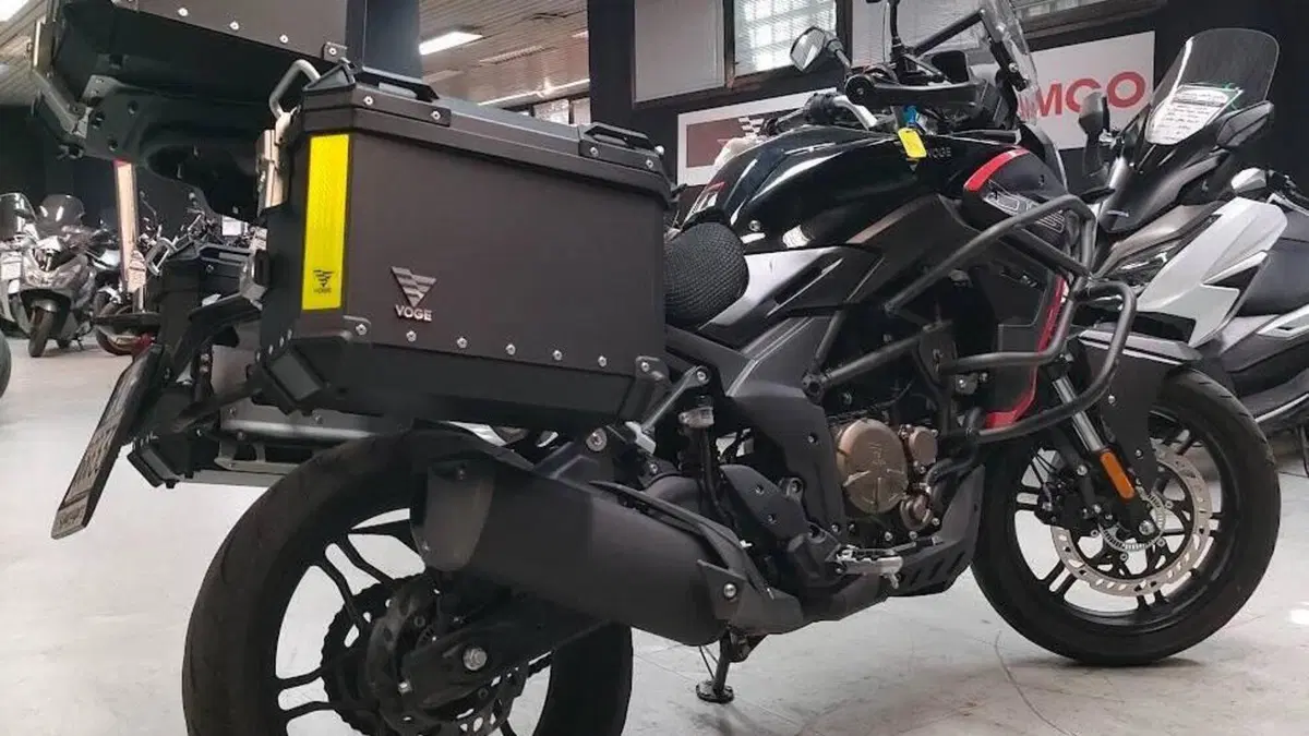 Voge Trofeo 300AC (2021 - 26)  (7)