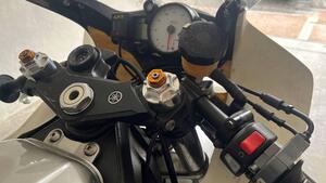 Yamaha YZF R6 (2003 - 04) 