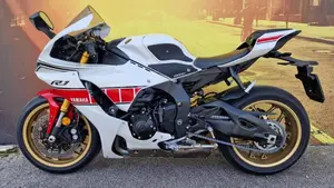 Yamaha YZF R1 GYTR PRO 25th Anniversary (2024) 