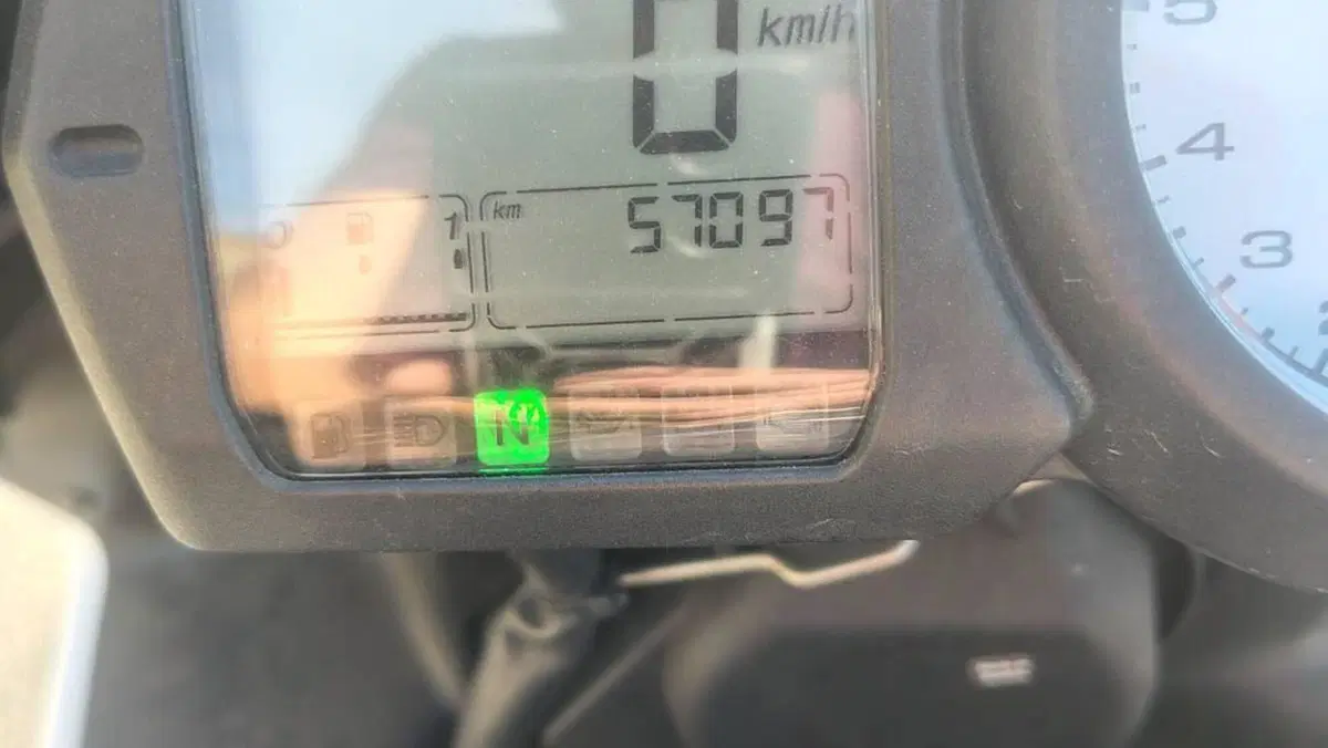 Ducati Multistrada 1100 S (2006 - 09)  (4)