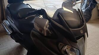 Suzuki Burgman AN 650 Executive ABS (2006 - 12) usata