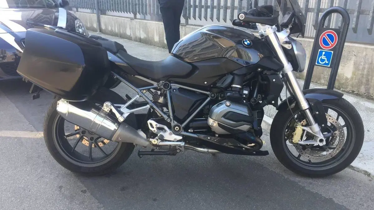 Bmw R 1200 R (2015 - 16)  (4)