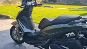 Piaggio Beverly 350 ABS (2016 - 20) 