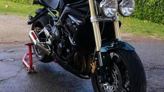 Triumph Street Triple R (2009 - 12) usata