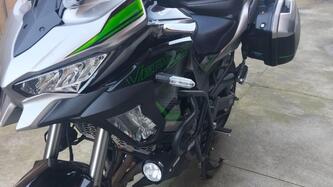 Kawasaki Versys 1000 SE Tourer Plus (2022 - 24) usata