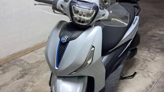 Piaggio Beverly 310 S (2025 - 26) usata