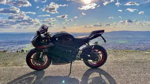 Suzuki GSX R 750 (2011 - 17)  (2)