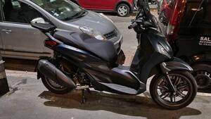 Piaggio Beverly 300 S ABS-ASR (2021 - 25) 