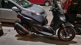Piaggio Beverly 300 S ABS-ASR (2021 - 25) usata