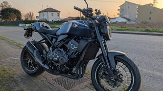 Honda CB 1000 R Black Edition (2021 - 25) usata