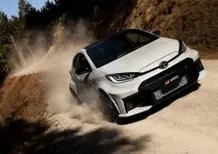 Toyota GR Yaris 2026: volante più piccolo, gomme Bridgestone da gara e ammortizzatori rivisti, il rally porta i suoi frutti