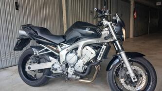 Yamaha FZ6 (2004 - 07) usata