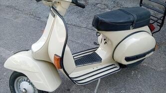 Piaggio PX 200 E epoca