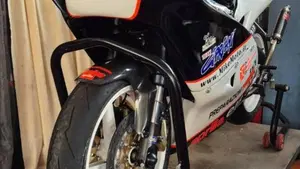 Aprilia RS 250 (1998 - 02)  (3)
