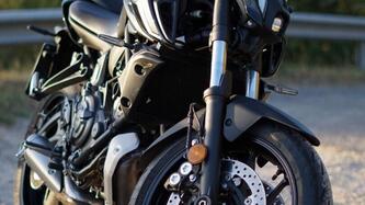 Yamaha MT-07 Pure (2023 - 25)