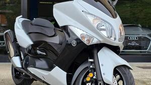 Yamaha T-Max 500 White Max (2010 - 11) 