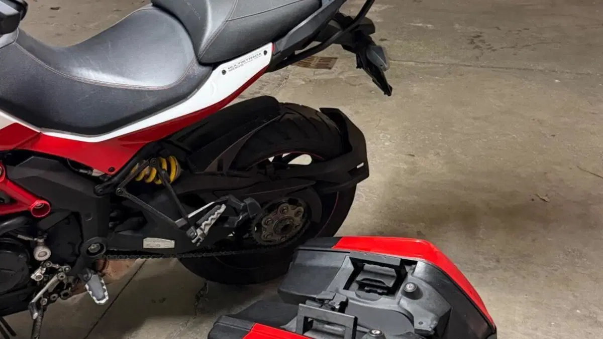 Ducati Multistrada 1200 S Pikes Peak (2013 - 14)  (5)