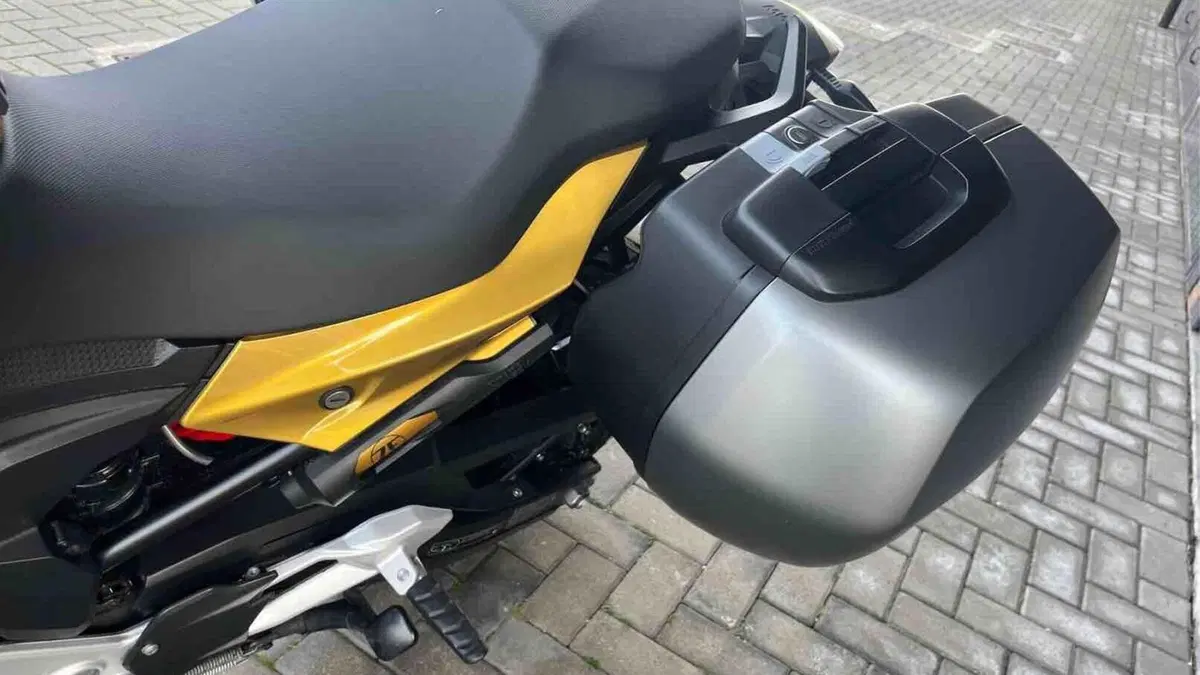 Bmw F 900 XR (2020 - 24)  (7)
