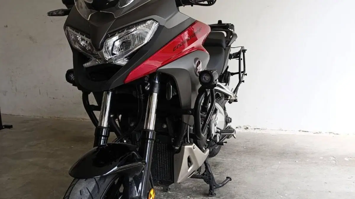 Honda Crossrunner ABS (2015 - 16)  (3)