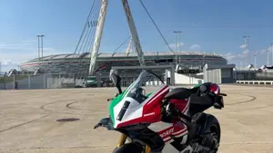 Ducati Panigale V4 Tricolore (2025 - 26)  (3)