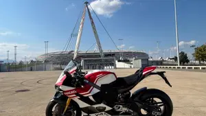 Ducati Panigale V4 Tricolore (2025 - 26)  (6)