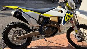 Husqvarna FE 250 (2023) 