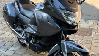 Honda Deauville 700 ABS