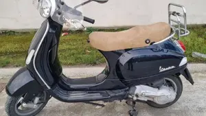 Piaggio X8 150 Street  (2)