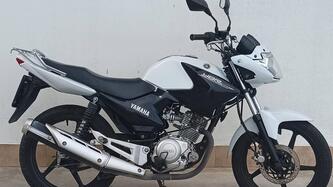 Yamaha YBR 125 (2014 - 17) usata