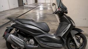 Piaggio Beverly 350 SportTouring ie ABS (2011 - 17) 