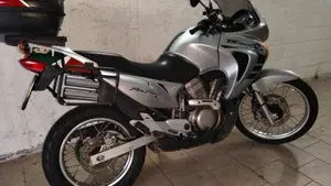 Honda Transalp XL 650V (2000 - 04)  (7)