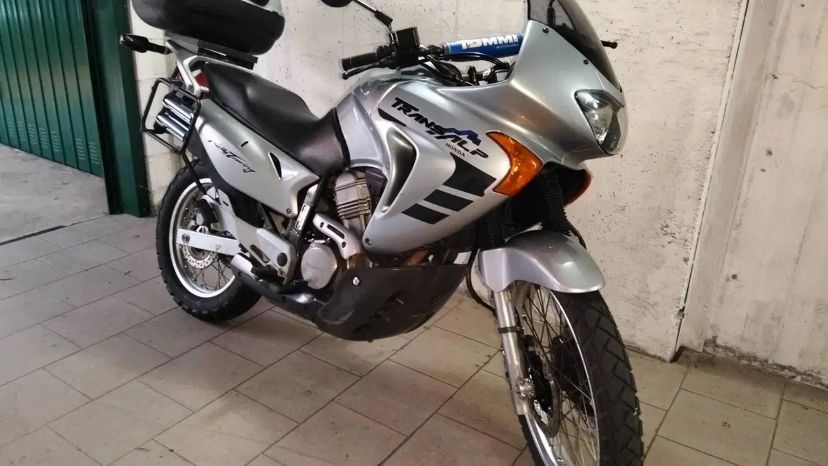 Honda Transalp XL 650V (2000 - 04)  (8)