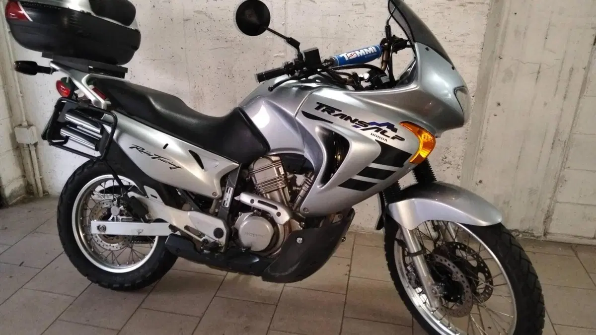 Honda Transalp XL 650V (2000 - 04)  (9)