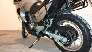 Honda Transalp XL 650V (2000 - 04)  (14)