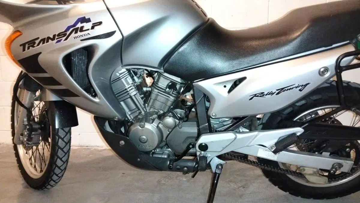 Honda Transalp XL 650V (2000 - 04)  (15)