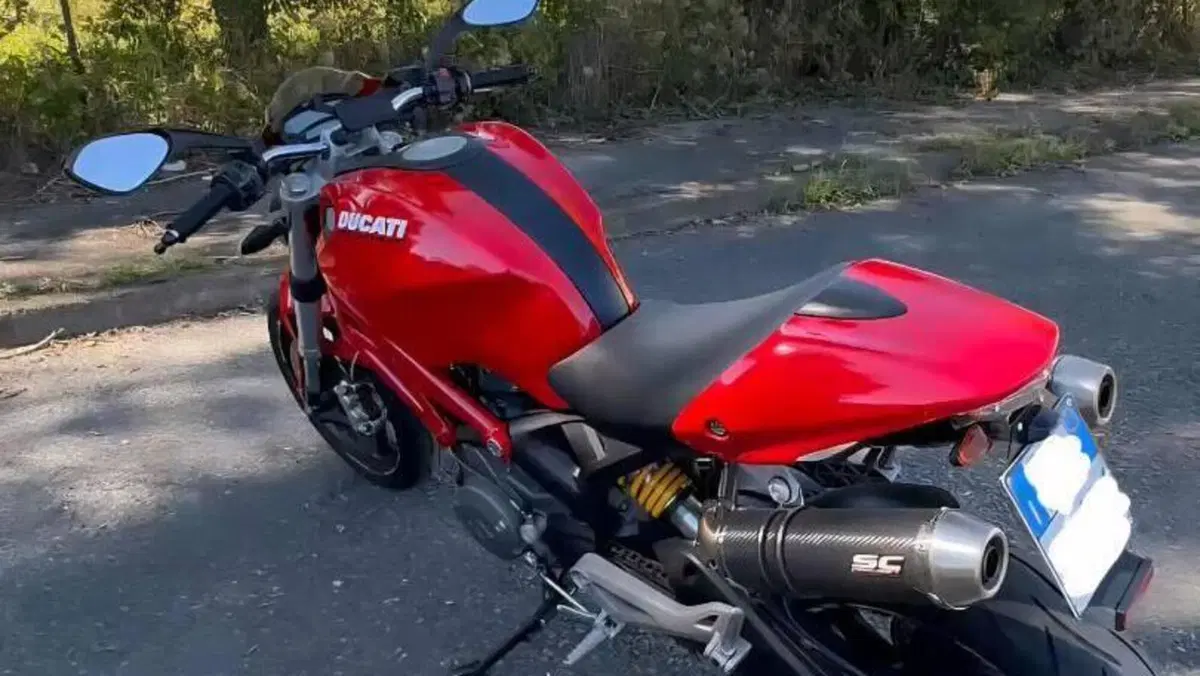 Ducati Monster 696 Plus (2007 - 14)  (3)