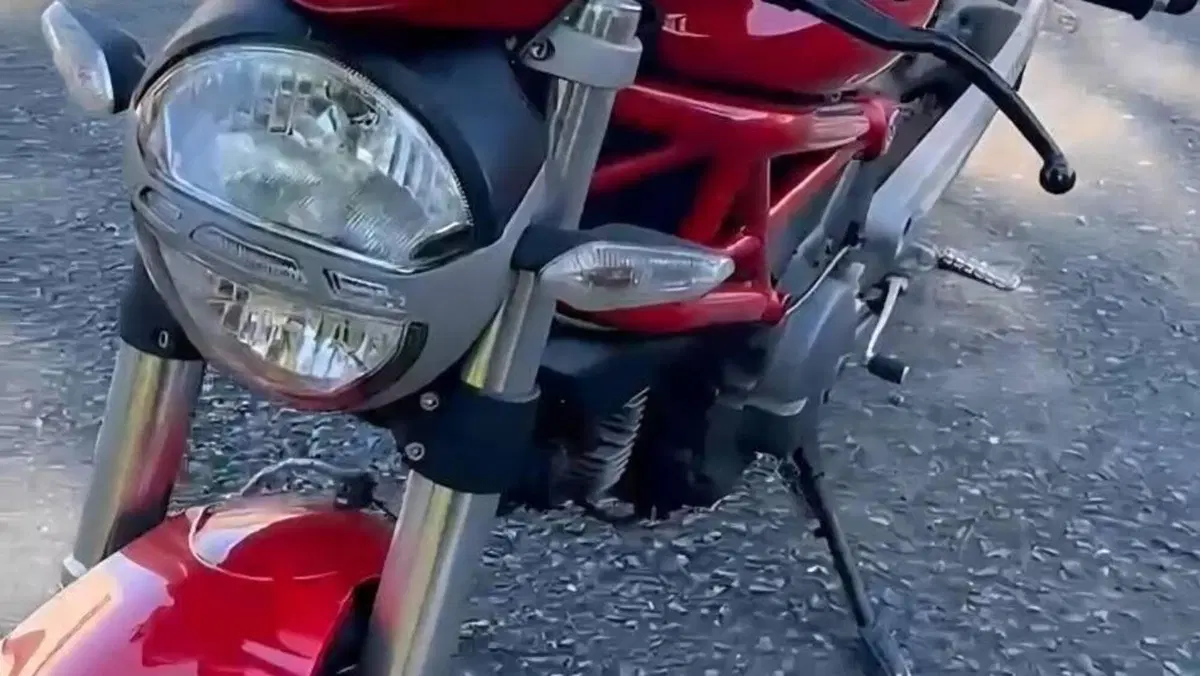Ducati Monster 696 Plus (2007 - 14)  (7)