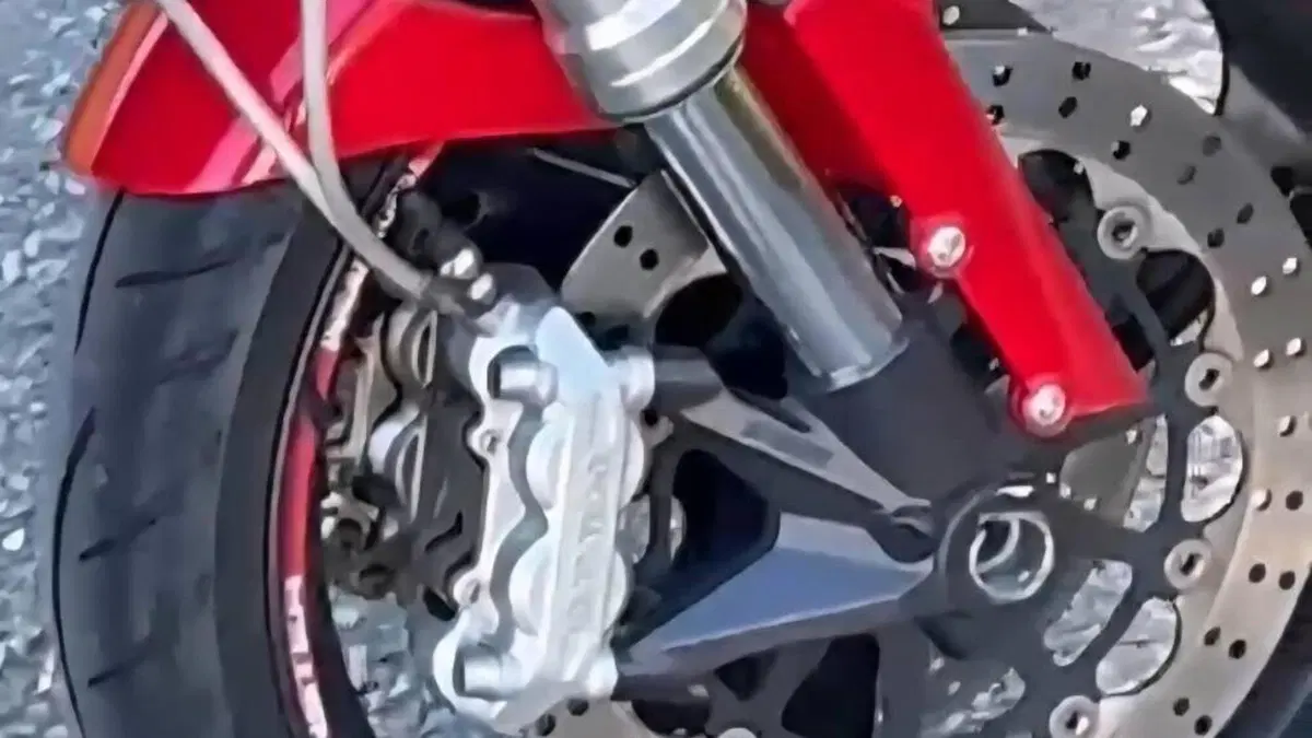 Ducati Monster 696 Plus (2007 - 14)  (9)