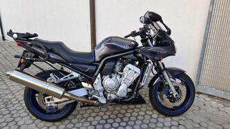 Yamaha FZS 1000 Fazer usata