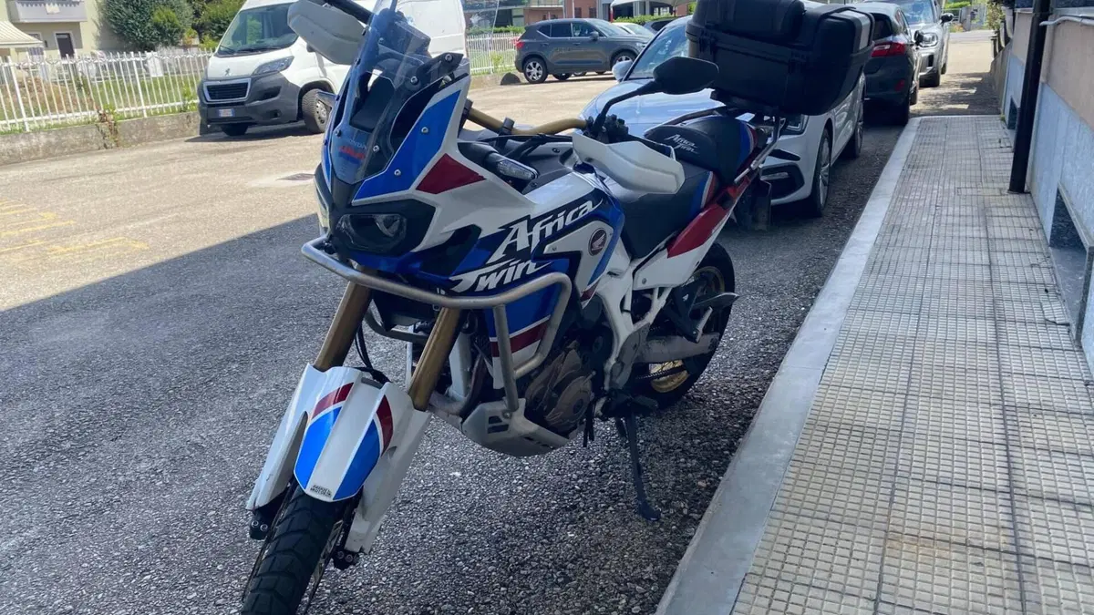 Honda Africa Twin CRF 1000L Adventure Sports DCT (2018 - 19)  (4)