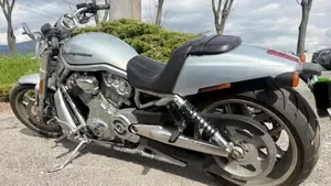 Harley-Davidson 1250 V-Rod Muscle (2009 - 17) - VRSCF  (5)