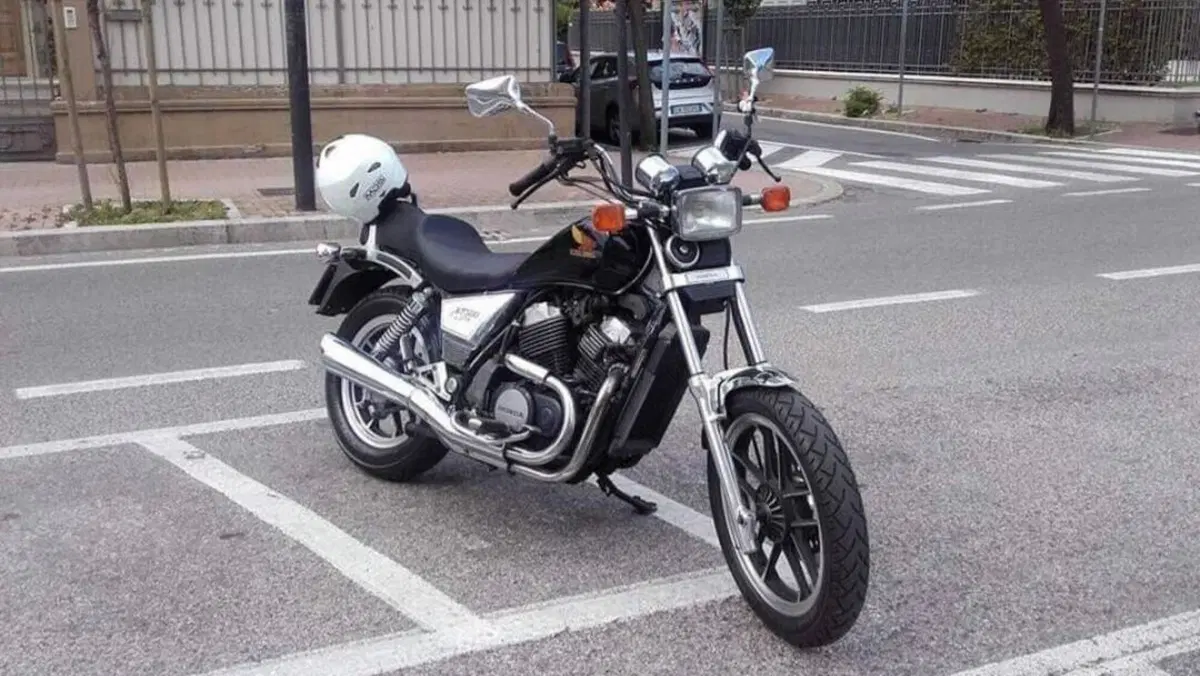 Honda  