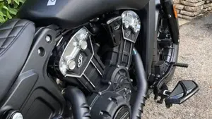 Indian Scout 1133 Bobber (2018 - 20)  (2)