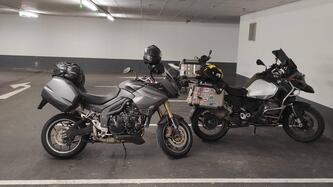 Triumph Tiger 1050 SE ABS (2006 - 13) usata